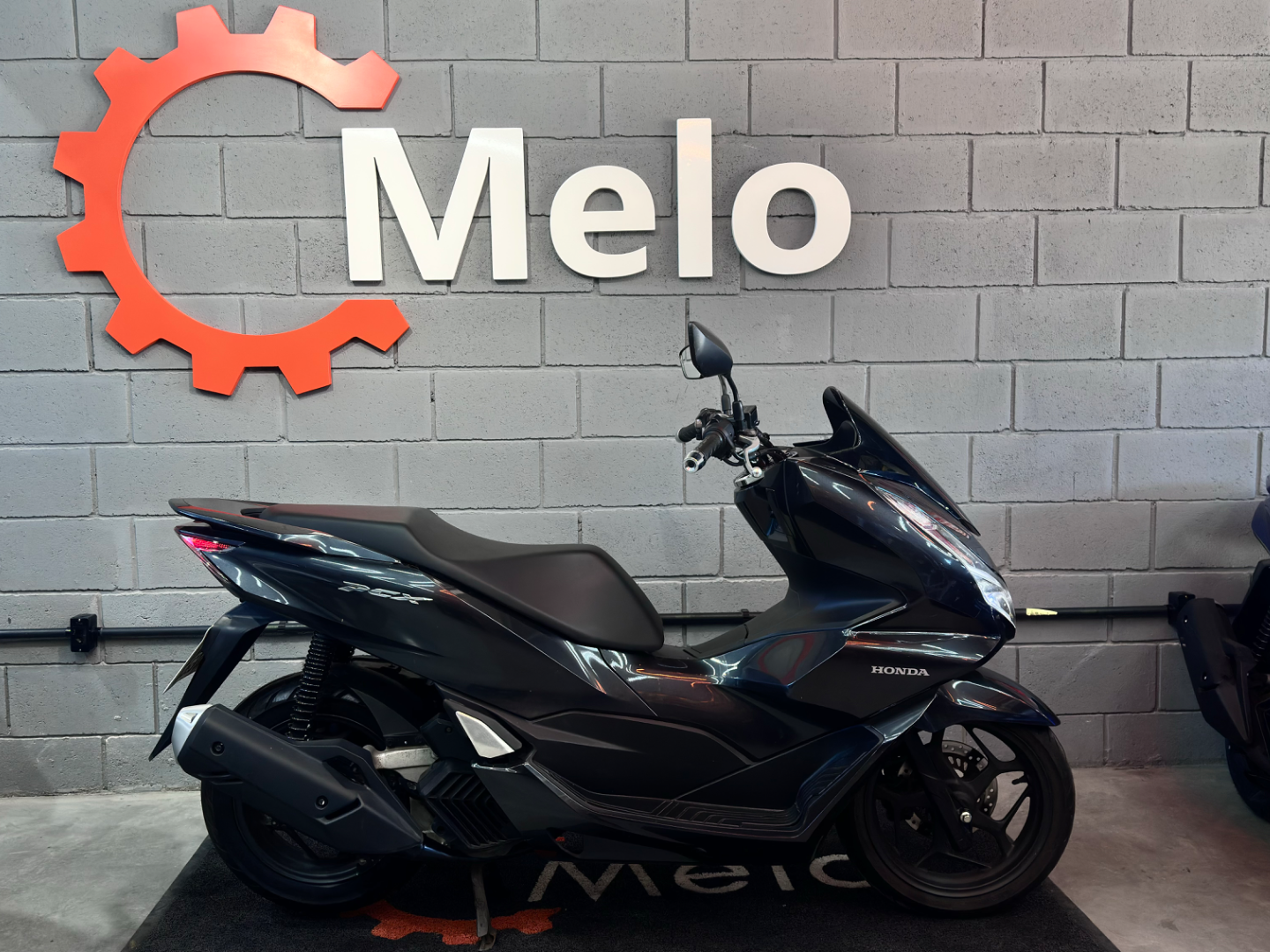 PCX 160 2024 CINZA